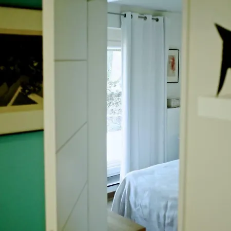 Au26 Côté Jardin-côté Cour *